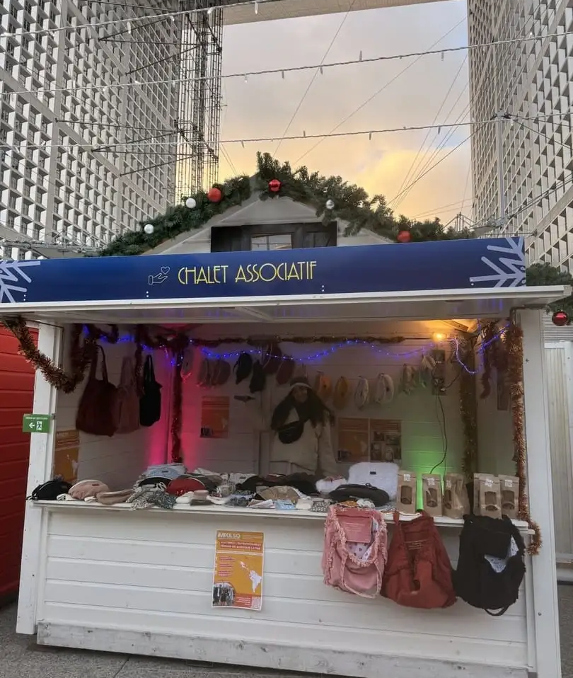 Chalet associatif Marché de Noël Paris La Défense